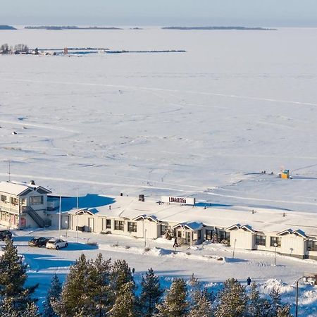 Hotel Lokkilinna Kalajoki Esterno foto