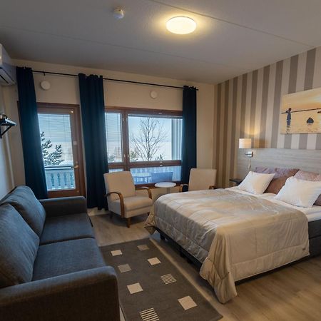 Hotel Lokkilinna Kalajoki Esterno foto