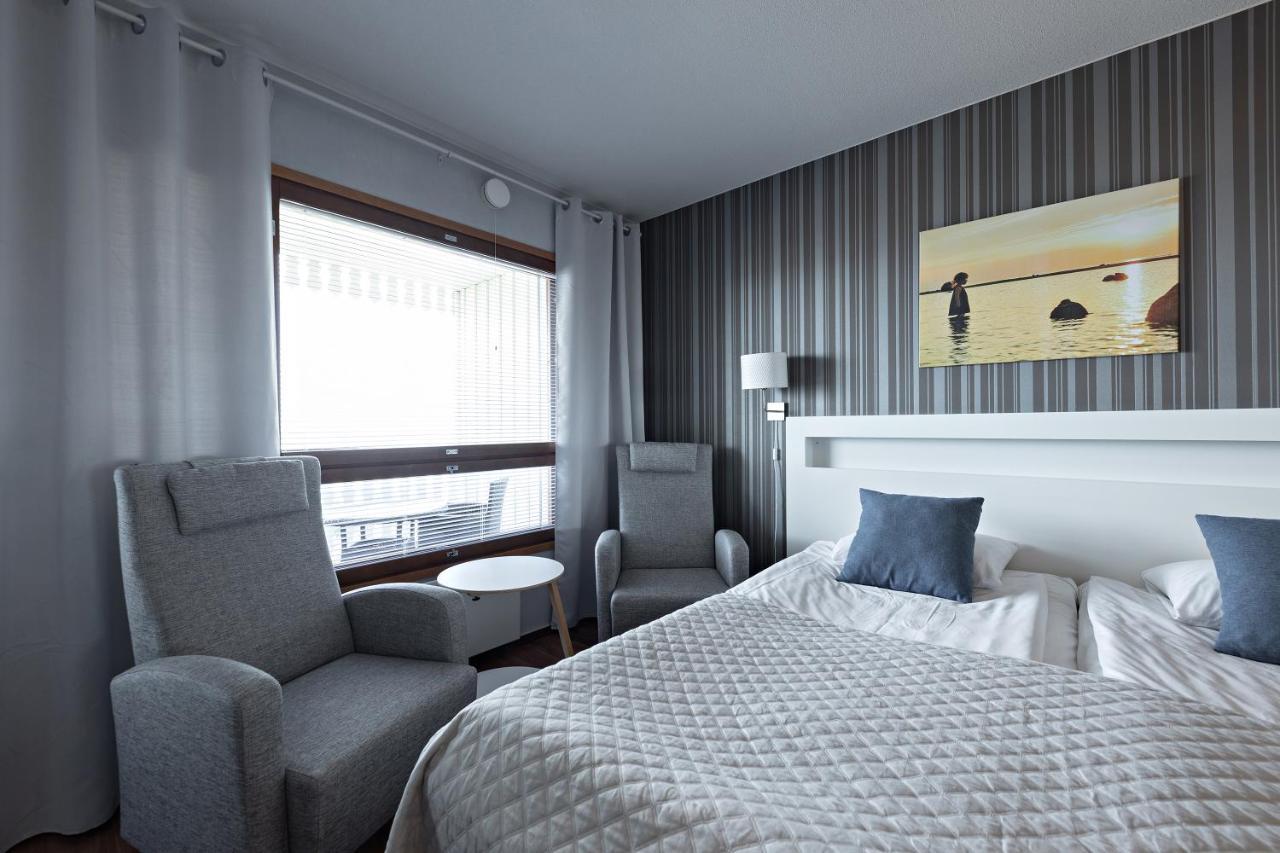 Hotel Lokkilinna Kalajoki Esterno foto